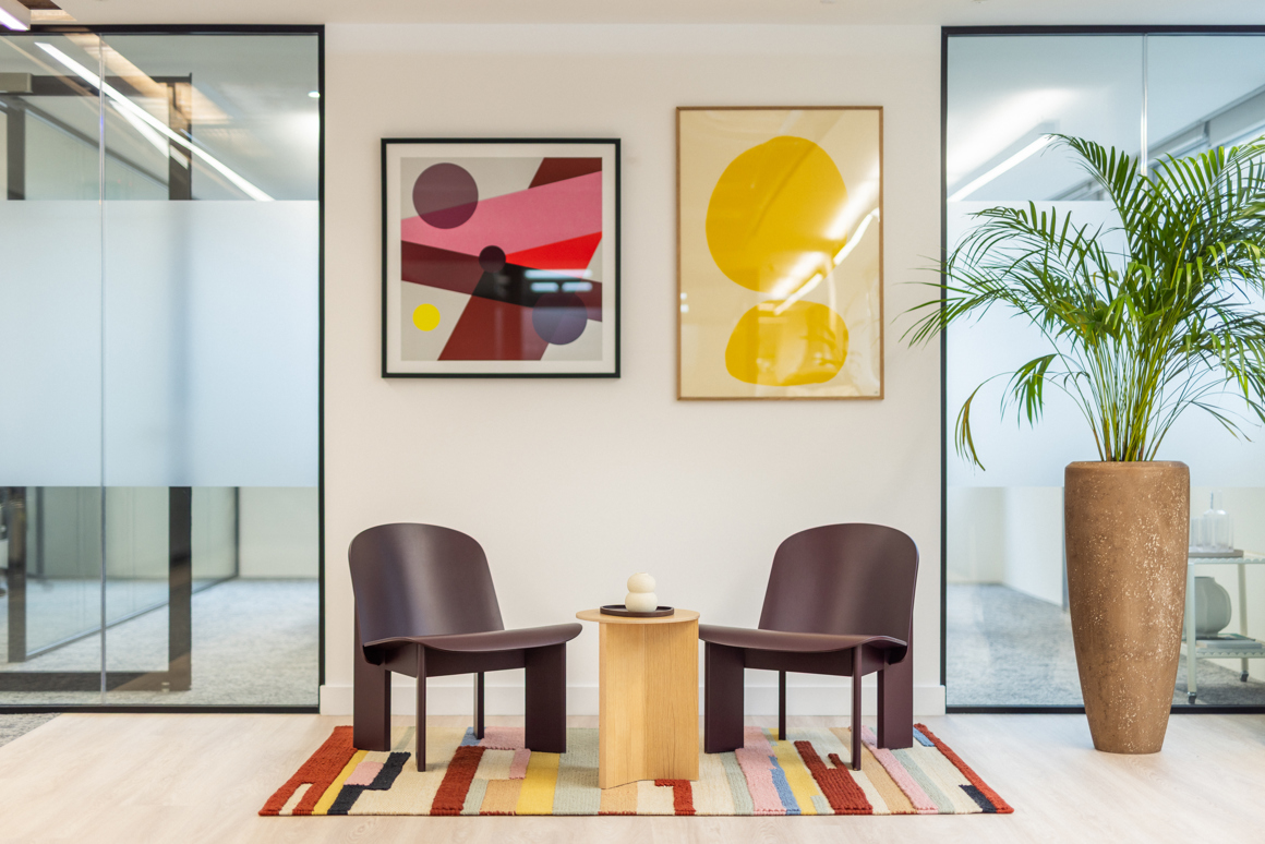 elm yard coloured chairs l2