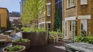 170 Piccadilly Landscaped Terrace
