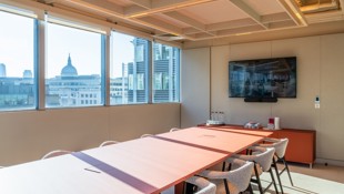 City Tower L9 meeting room