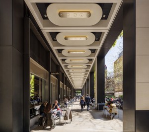 vb5687731_LZ_GPE_MEDICI-COURTYARD_1_HR__800x708.jpg