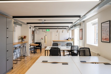 1st Floor (Unit 4) at 52 Bermondsey Street